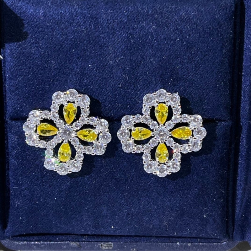HARRY WINSTON